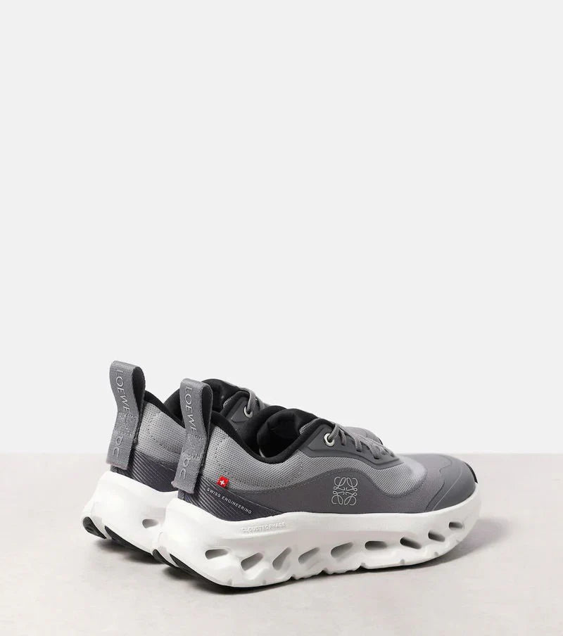 On Cloud × Loewe — Cloudtilt Gris